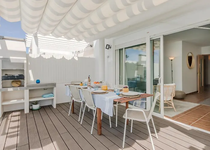 Seascape Villa Private Pool & Rooftop Jacuzzi With Sea View Near Manta Rota Beach